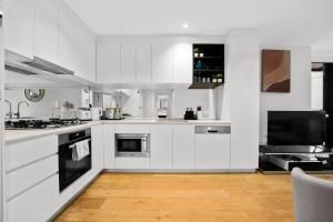 Walk to Crown Urban Residence 2B2B Pool&Gym