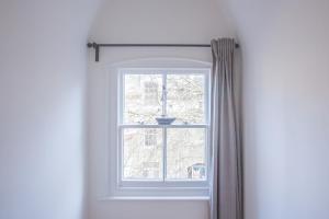 The Attic, Tre-Pol-Pen