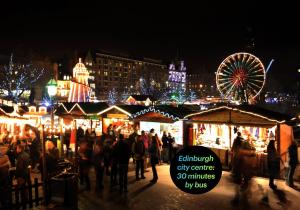 Edinburghs Winter Chalet