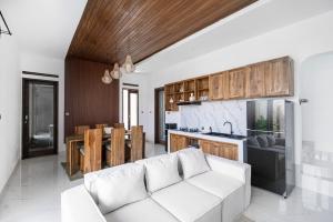 Quiet Master En-suite Bedroom 5 mins from Beach