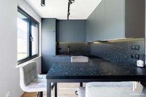 Green Wood Prestige House