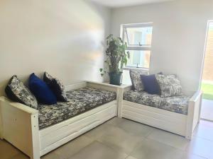 1 On York Apartment A6 - George