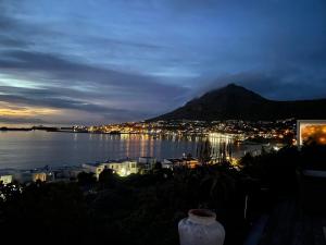 180Sea Views Simons Town Villa