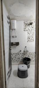 Dwarkesh Boys Zostel