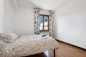 two-room apartment sea view