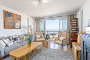 Ocean Pearl - Deluxe 218