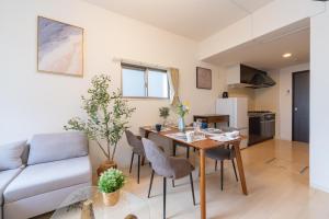 Nagoya Sta 14 min Up to 7 2 Beds and Sofa Bed