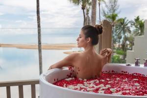 Devasom Beach Resort Villas - Seaside Junior Suite with Jacuzzi