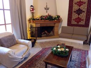 Golden Hearth Mountain Chalet
