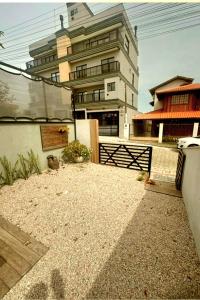 CASA CONTAINER bombinhas