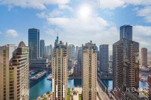 LUX The Contemporary Marina View Suite 7