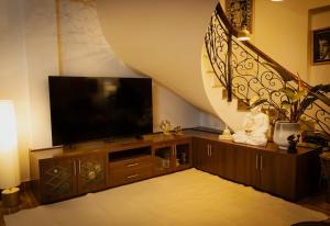 Boudha Terrace Retreat with Kathmandu Valley Views