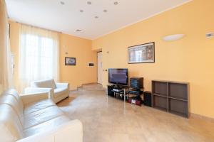 Hostdomus - Il Maestrale Apartment