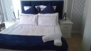 The Executive Apartment in Ellipse Waterfall City