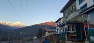 Hotel Dream Lodge and Restaurant phaplu