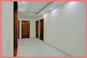 Hotel Devlok Golden Premium Near Haridwar Railway Station - Wifi - Room Service - Fully Air Conditioning Hotel