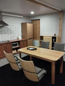 XL apartamentai su nemokamu parkingu