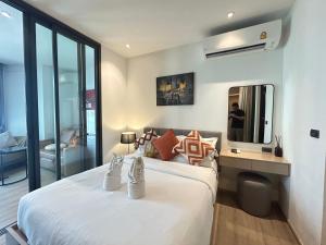 芭提雅市中心海滩公寓预定 高层海景房 紧邻海滩步行街 28f