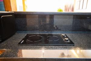 Gorgeous 3 Bed in Prime Location BH-115-75