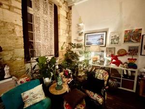 Comme à la maison appart 18e Centre Ville Pierre Plantes Bohéme LGBT
