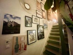 Comme à la maison appart 18e Centre Ville Pierre Plantes Bohéme LGBT