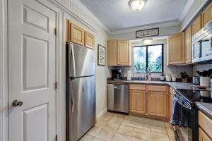 Amelia Landings 9F condo