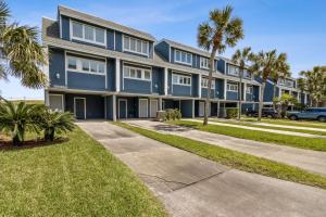 Sandpiper Loop 95082 townhouse
