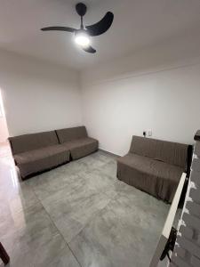 Kitnet Praia Grande Pé na areia