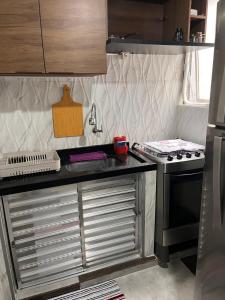 Kitnet Praia Grande Pé na areia