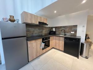 La Vie est Pleine de Surprises