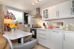 Homely flat by the river in Battersea SW London - Pass the Keys