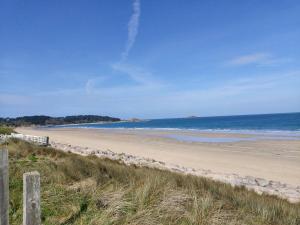 607 - Appartement sur les hauteurs dErquy, à 700m de la plage