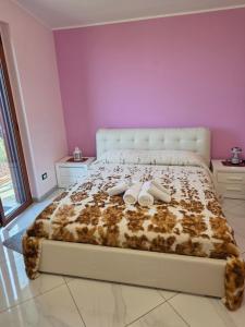 PERLA VERDE Rooms and parking