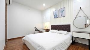 AnE House 1 - Spacious 2BR Apartment 69m2 - SHP Plaza - City Center