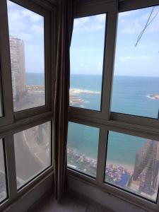 Gleem Seaview panoramic apartment in Alexandria