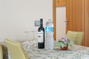 Lido Retreat Apartment