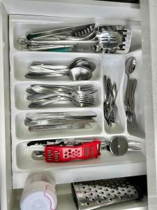 Lindo! Apto com piscina na Praia de Palmas. DK02J