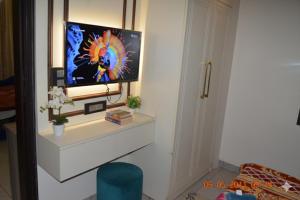 Gateway 2Heaven Modern Lux 2BHK Flat Terrace View Tapovan Rishikesh