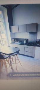 au centre de Nice proche de la mer superbe chambre climatisée