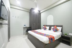 Alpha Styaz - Golf course road, DLF cyber city , MG road metro , cyber hub gurgaon
