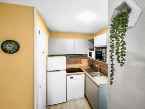 Maison moderne et lumineuse avec terrasse