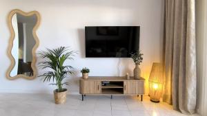 CASA BLANCA Port Royale - heated pool, ocean view, fibre net