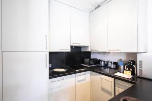 GAVARNI - CI - Paris 16th apartment for rent