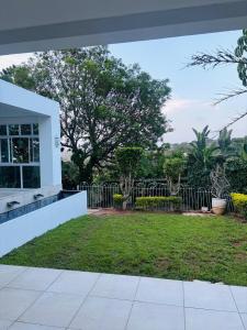 72 Bank Terrece property