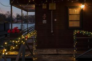 Morning Star River Retreat