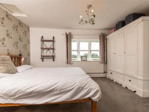 Silver Cottage