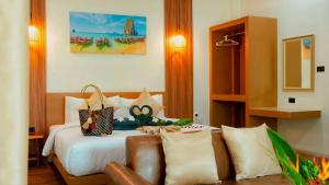 The Holiday Garden View