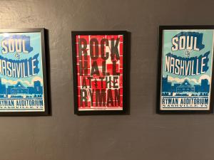 Lakefront Farmhouse for Family Gatherings