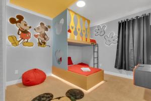 Unforgettable 8-Bedroom Luxury Retreat