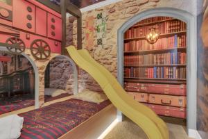 Unforgettable 8-Bedroom Luxury Retreat